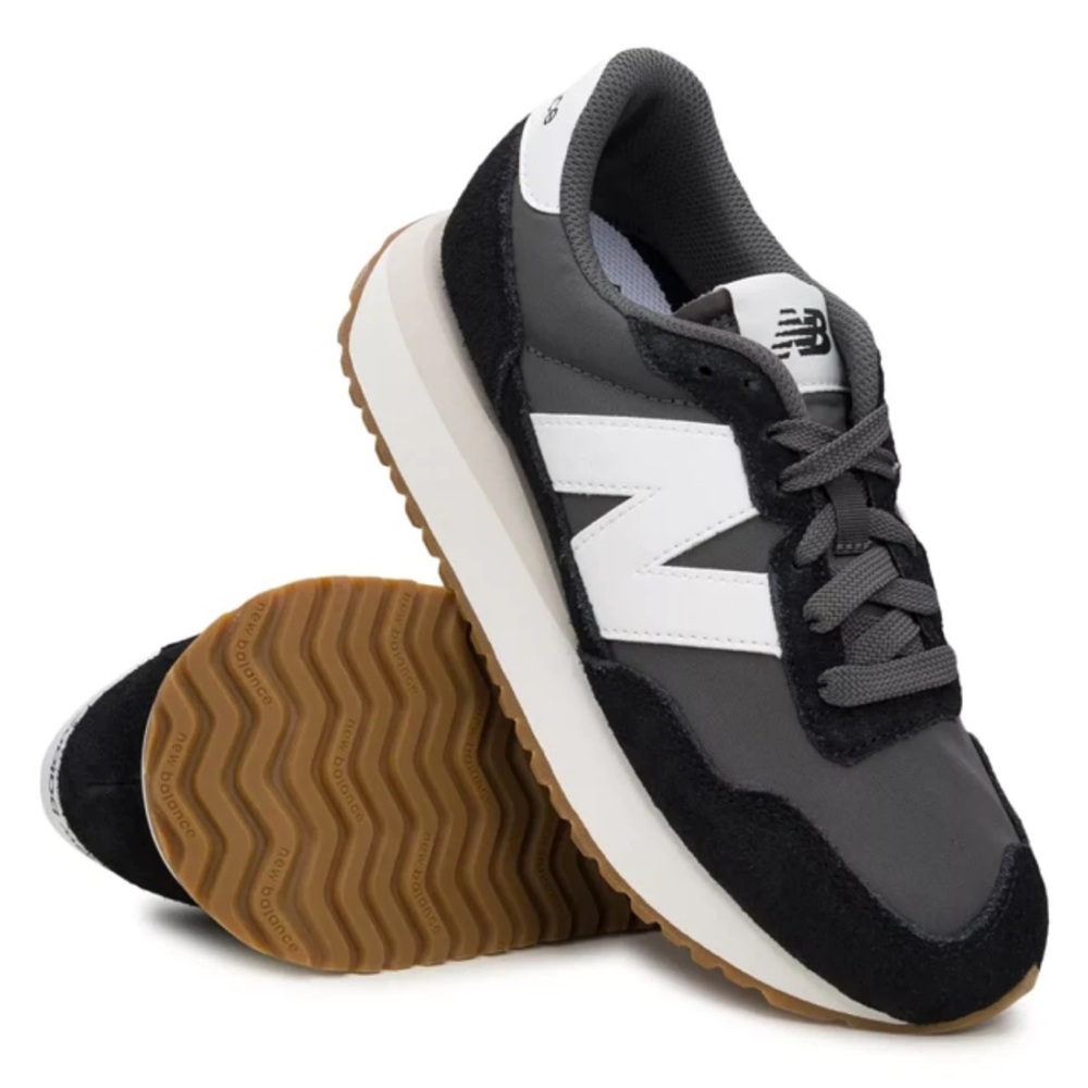 New Balance 237 Sneaker Black / Magnet